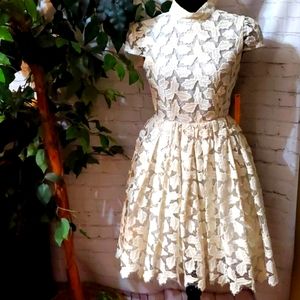 Alice + Olivia Cream Lace Fit-and-Flare Dress
